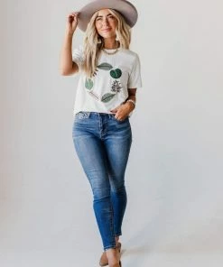 Vendor-unknown Tops EXCLUSIVE! Julia Embroidered Leaf Circle Tee