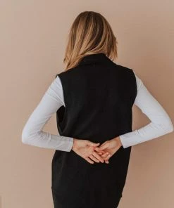 Vendor-unknown Kait Sleeveless Sweater Vest Black