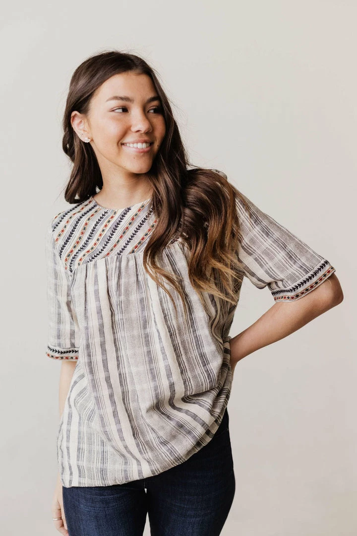 Vendor-unknown May Striped Top Navy 6 Vendor-unknown May Striped Top Navy