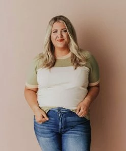 Vendor-unknown PLUS EXCLUSIVE! Taysia Colorblock Short Sleeve Sweater Olive