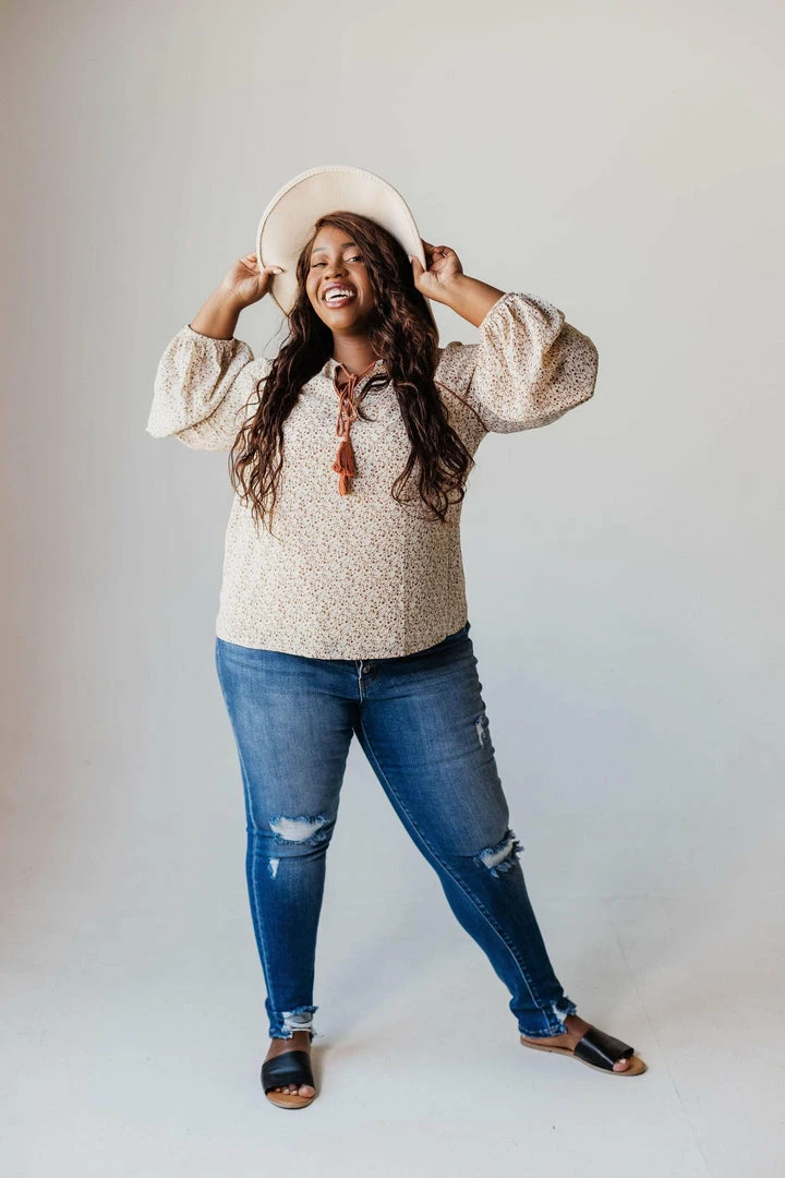 Vendor-unknown Plus Size EXCLUSIVE! Jacqueline Floral Top With Tassels 10 Vendor-unknown Plus Size EXCLUSIVE! Jacqueline Floral Top With Tassels