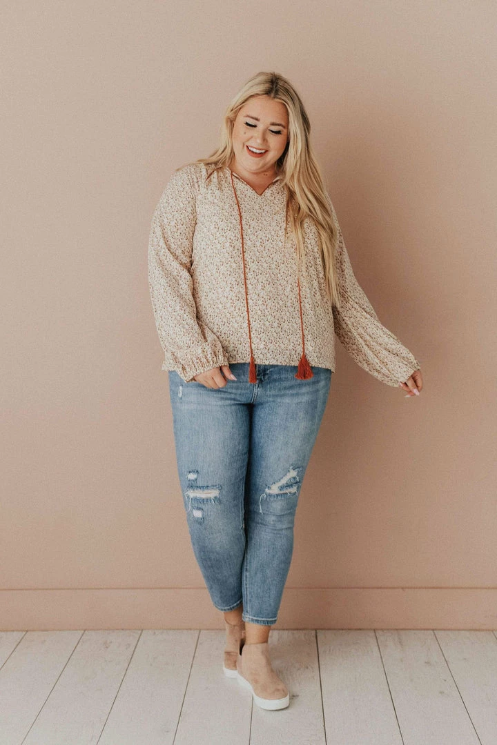 Vendor-unknown Plus Size EXCLUSIVE! Jacqueline Floral Top With Tassels 9 Vendor-unknown Plus Size EXCLUSIVE! Jacqueline Floral Top With Tassels