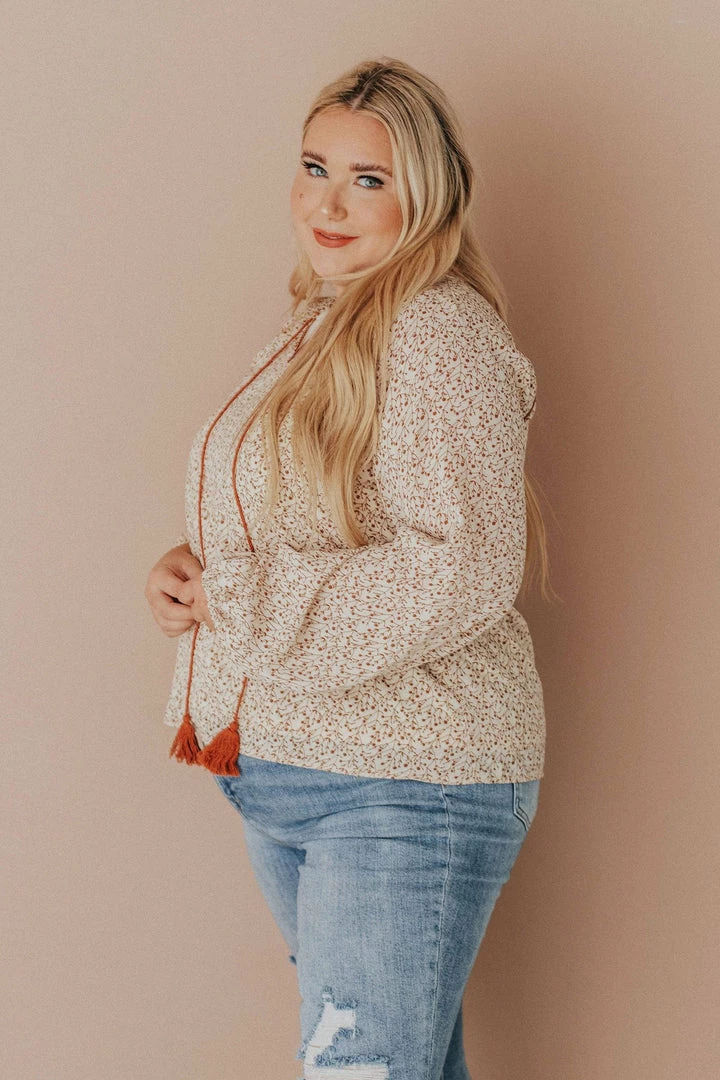 Vendor-unknown Plus Size EXCLUSIVE! Jacqueline Floral Top With Tassels 4 Vendor-unknown Plus Size EXCLUSIVE! Jacqueline Floral Top With Tassels