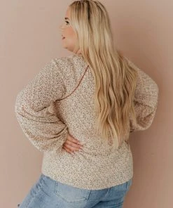 Vendor-unknown Plus Size EXCLUSIVE! Jacqueline Floral Top With Tassels 21 Vendor-unknown Plus Size EXCLUSIVE! Jacqueline Floral Top With Tassels