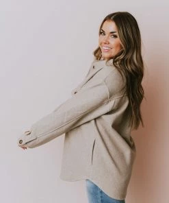 Lucy Avenue Tops Charlotte Fleece Shacket Oatmeal