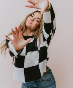 Lucy Avenue Tops Eleanor Checkered Print Sweater Black/White