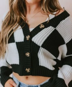 Lucy Avenue Gianna Knit Pullover Black/White